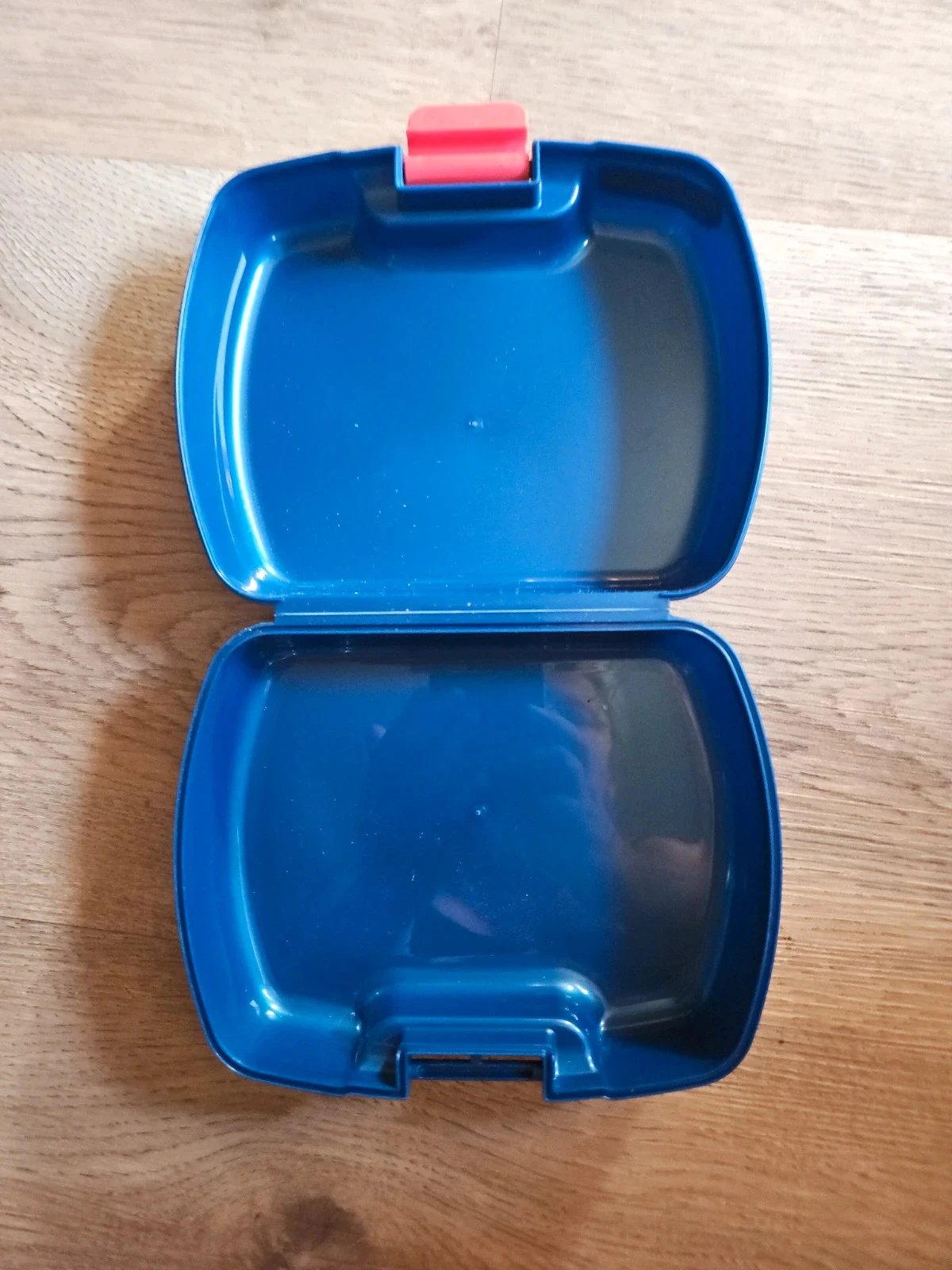 Marvel Avengers lunchbox – photo 4